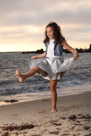 Family-Averyjumping2017 copy